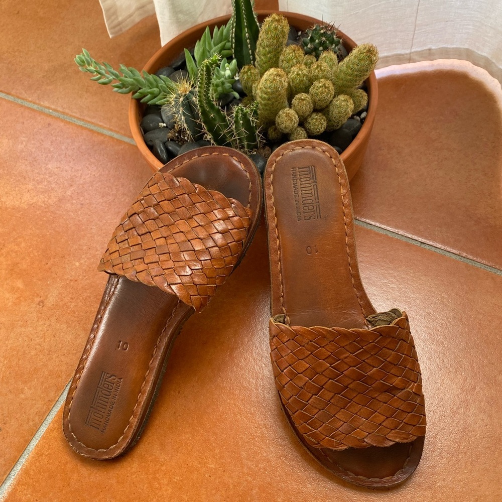 Mohinders Women's Woven Sandal in Walnut, Size 10